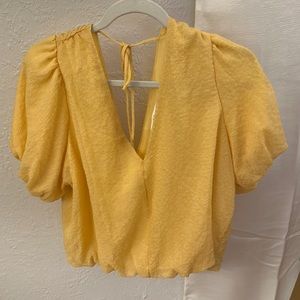 Francesca’s | Yellow Top | Excellent Condition